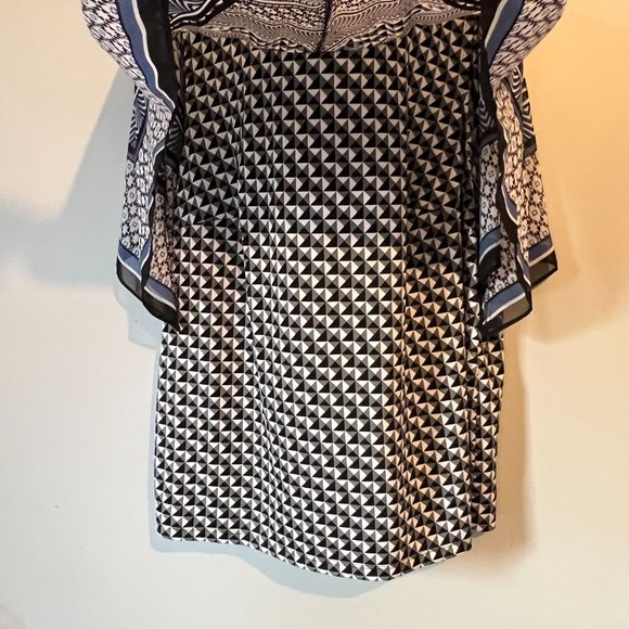 AB Studio Handkerchief Overlay Top Paneled Flutter Sleeve Blouse Stretch Tank 1X - Picture 3 of 8